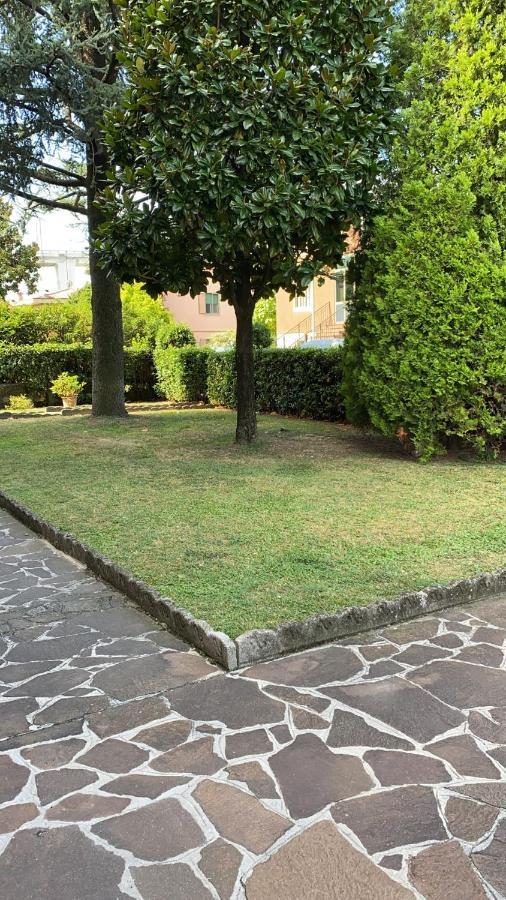 Vesna Apartment Desenzano del Garda Exterior photo
